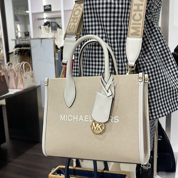 Michael Kors Mirella Small Shopper Top Zip Logo Crossbody XBODY
Optic White 
NWT - Picture 16 of 16